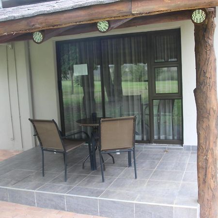 מודימול Bush Lovers Lodge חדר תמונה
