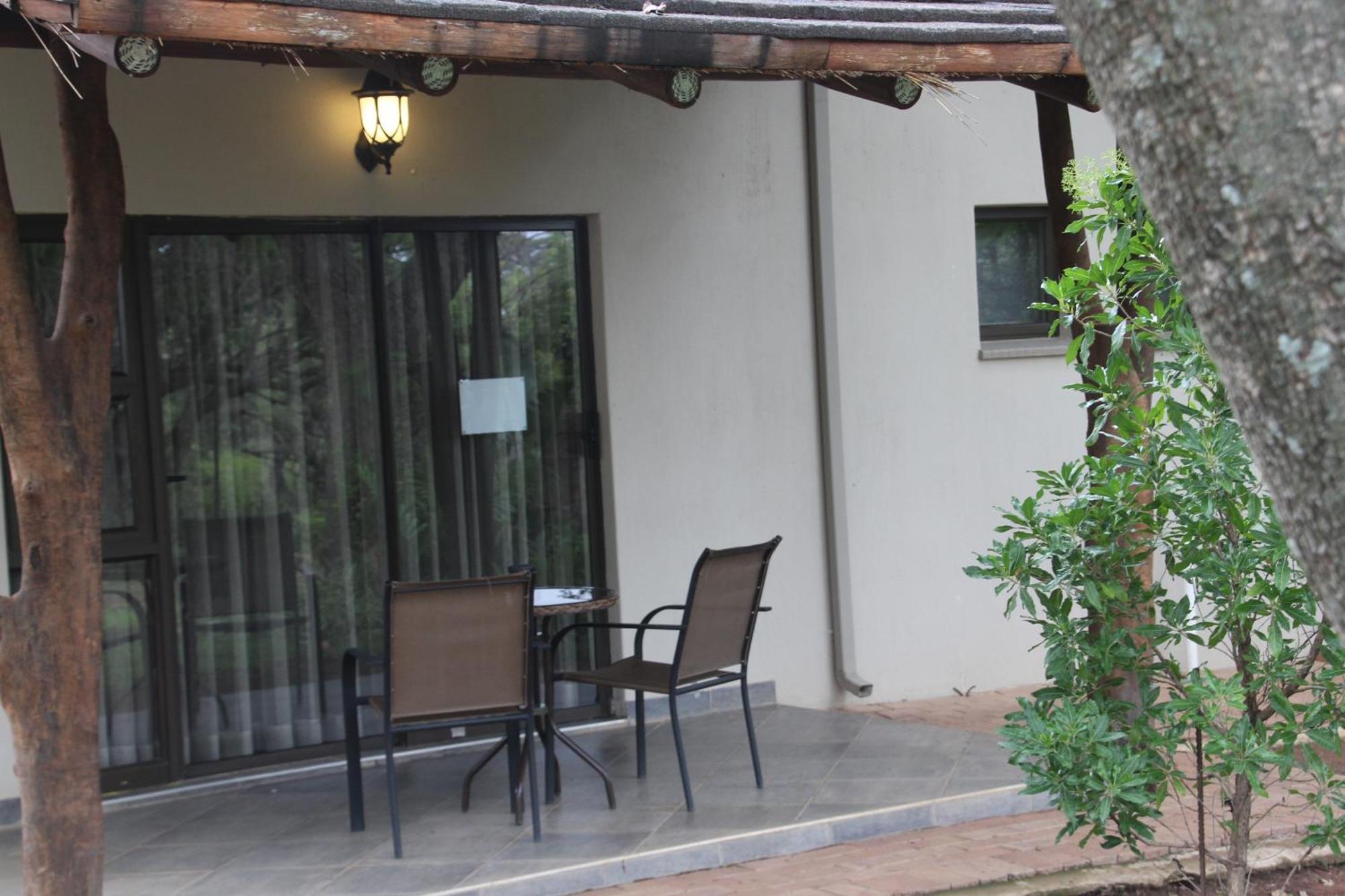 מודימול Bush Lovers Lodge חדר תמונה
